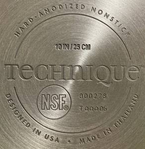 lot 160 image: Technique Cookware Collection - 22 pieces