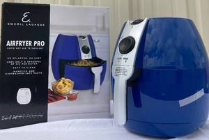 lot 47 image: Emeril Legasse Blue Airfryer Pro