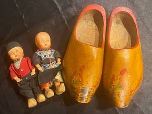 lot 127 image: Vintage Dutch Holland Hand CarvedPainted Wooden Clogs and Dutch boy & Girl Dolls
