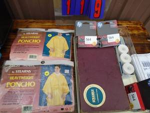 Misc ponchostrimmer & hp ink cartridge. As shown.