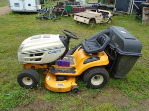 Cub Cadet model 1170 17.5 hp 42� with bagger. Runs & mows. As shown.