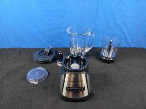 lot 78 image: Hamilton Beach 12-Speed 2-in-1 Blender and Chopper