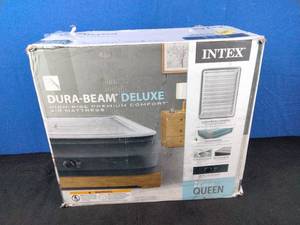 lot 117 image: Intex 22 Dura-Beam Comfort-Plush Airbed with QuickFill Plus Internal Pump - Queen