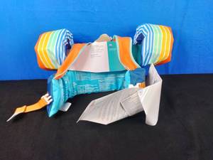 lot 118 image: Speedo Splash Jammer Life Jacket Vest 0-33lbs.