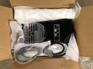 Frigidaire 26 lb. Portable Counter Top Ice Maker in Red Stainless   Customer Returns See Pictures