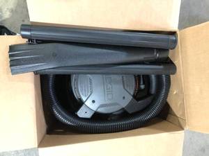 RIDGID 4 Gallon 6.0 Peak HP Shop Vac Wet Dry Vacuum with Detachable Blower, Fine Dust Filter, Locking Hose and Accessories  Customer Returns See Pictures