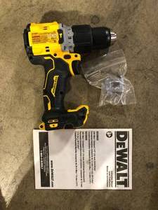 DEWALT 20V Compact Cordless 12 in. Hammer Drill (Tool Only) Customer Returns See Pictures