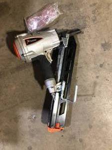 Paslode Pneumatic 3-12 in. 30 degree Air Corded PowerMaster Plus Clipped-Head Framing Nailer   Customer Returns See Pictures