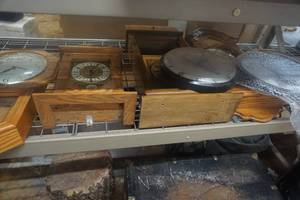 lot 70 image: Large Lot of Wall Mount and Desk Top Clocks In Assorted Sizes and Styles