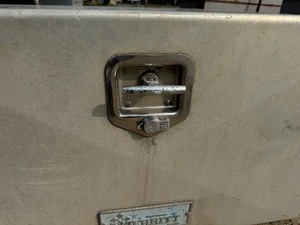 lot 16 image: Merritt Aluminum Tool Box