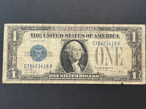 1928 A $1 Dollar Funnyback Silver Certificate