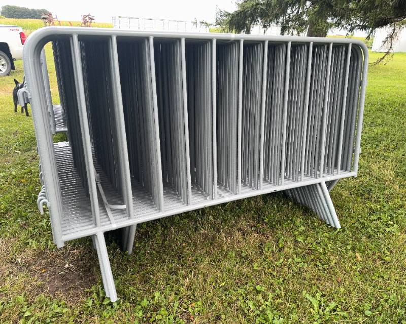 lot 143 image: Steel Fence Crowd Control Barrier 40 pcs