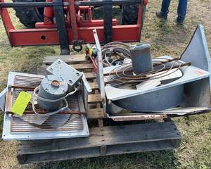 lot 9A image: Barn Fans