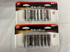 lot 88 image: 32 AA Alkaline Batteries