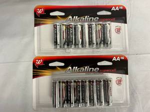 lot 89 image: 32 AA Alkaline Batteries