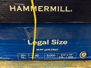 lot 109 image: 5000 Sheets of Hammermill White Copy Paper - 8.5 x 14