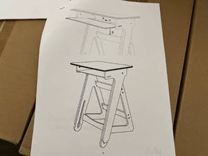 lot 155 image: Jaswig Nomad Adjustable Height Standing Desk