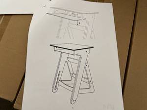 lot 156 image: Jaswig Nomad Adjustable Height Standing Desk