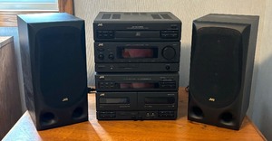 lot 55 image: JVC Compact Component CA-MX44BK Stereo System