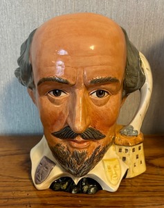 lot 24 image: Royal Doulton William Shakespeare, Henry VIII and Old Charley Toby Mugs