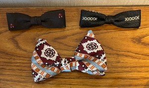 lot 116 image: 13 Classy Bowties