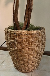 lot 122 image: Fabulous Faux Fica Tree
