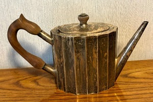 lot 5 image: Vintage Sterling Silver Tea Pot with Creamer Pitcher and Sugar Dish