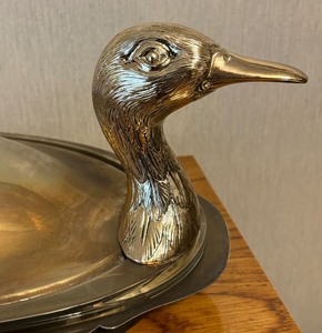 lot 38 image: Vintage Duck Motif Lidded Serving Platter