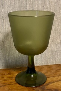 lot 242 image: Set of Six 1970s Avocado Green Textured Plastic Stemware