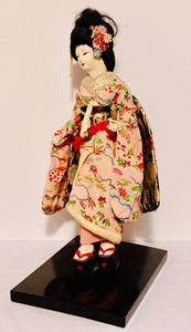 lot 201 image: Japanese Geisha Doll Floral Silk Crepe Kimono