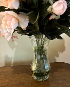 lot 286 image: Pretty Pink Faux Florals