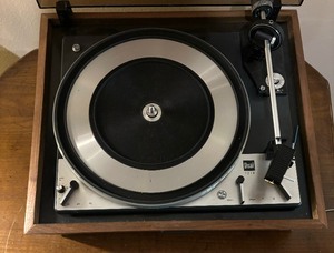 lot 287 image: United Audio Dual 1218 Turntable  Record Player