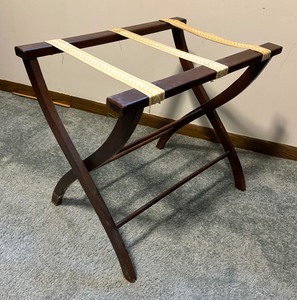 lot 344 image: Vintage Luggage Stand