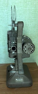 lot 365 image: Vintage 8mm Keystone K-108 Projector