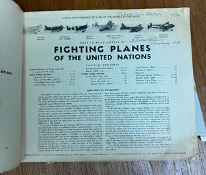 lot 391 image: Vintage Model of Fighting Planes Book