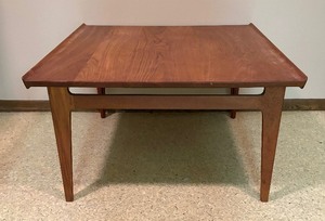 lot 16C image: Mid Century Modern Danish France and Son Teak Accent Table