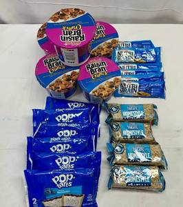 MM. Assortment of Sun Flower Seeds, Nuts & Hot Fries