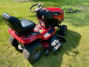 Craftsman Riding Lawn Mower Model 917.289213