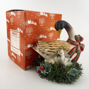 lot 126 image: ENESCO Winter Wonderland Music Box WORKING #345180