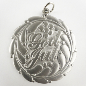 lot 106 image: RUNE TENNESMED God Jul Silver Tone Pewter Christmas Ornament .