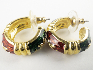 lot 21 image: JOAN RIVERS&nbspX-Mas Red & Green Enamel Gold Tone Base Metal Half-Hoop Pierced Earrings.