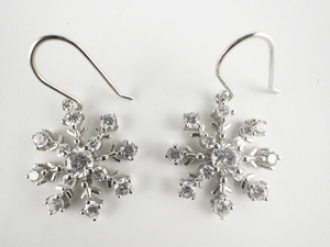 lot 30 image: Sparkling Cz Snowflake sterling Silver French Wire Earrings .
