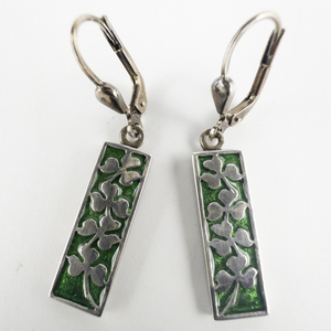 lot 31 image: Clover Green Enamel sterling Silver Hinged Wire Dangle Earrings.