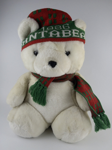 lot 166 image: Dayton Hudsons 1986 Santa Bear with Hat & Scarf