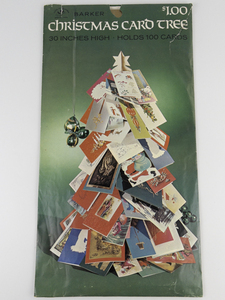 lot 190 image: Vintage Never Opened Barker Christmas Card Tree with Original Packaging
