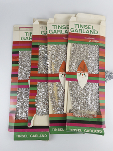 lot 197 image: Vintage 1960s Set of Four Doubl Glo Silver Tinsel - (84ft Total)