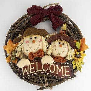 lot 207 image: Welcome Scarecrow Fall Wreath