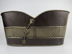 lot 211 image: Festive Two-Tone Metal Basket 12