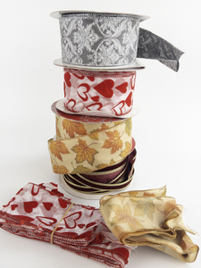 lot 248 image: 4 Large Rolls of Kirkland Holiday Ribbon