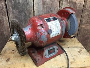 lot 13 image: Cobra Heavy Duty Bench Grinder